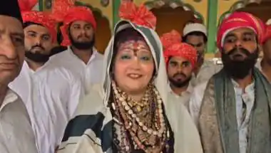 Assam's Pandit Vidya Devi Visits Ajmer Dargah, Urges Respect for PM Amid Student Protests