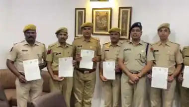 Ajmer SP Harsh Vardhan Agrawala Honors Police for Exemplary Service